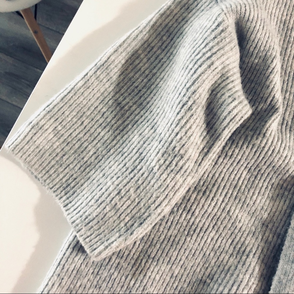 H&M Oversized Textured Rib-Knit Grey Cardigan - Picture 4 of 6